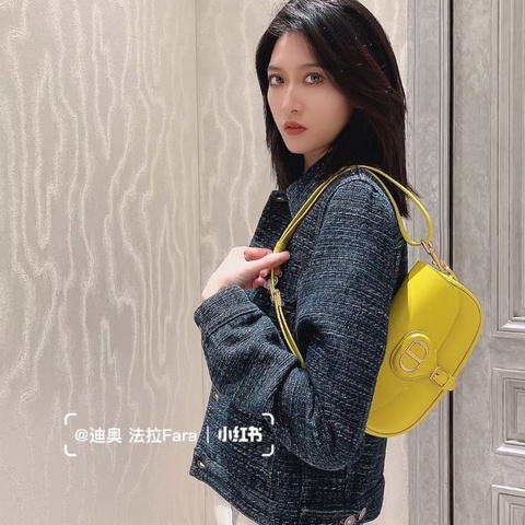Dior Bobby新月包小號 黃色金扣 牛皮21*12*5  98新配件肩帶 塵袋