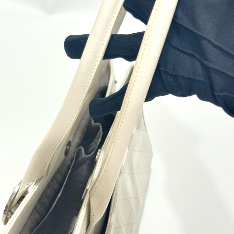 Christian Dior White Leather Handbag-27