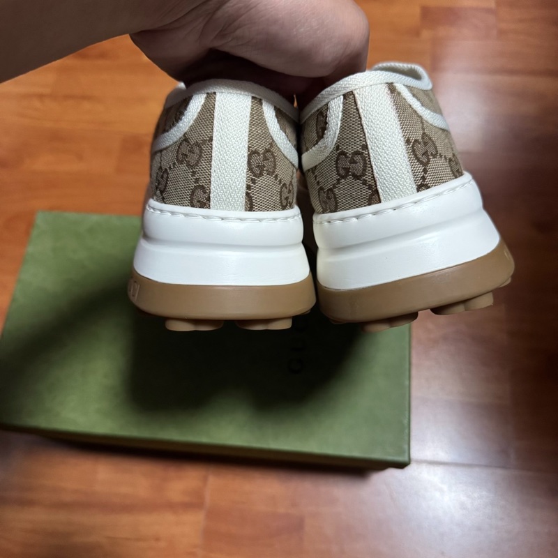 GUCCI古馳Interlocking 低幫時尚GG板鞋 男款 白棕 42碼-4