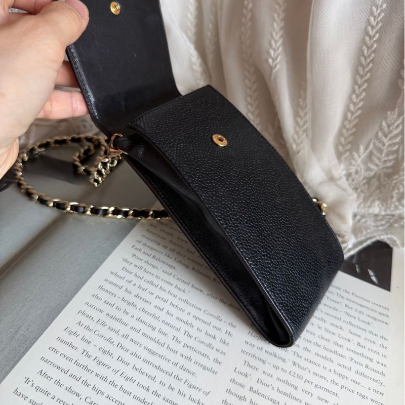 香奈兒 包 黑色 魚子皮 手機包 🖤 中古 手機袋香奈兒 中古黑色 chanel 化妝包 斜挎包 黑金 魚子醬 皮革包 電話包 側背包 斜背背包 二手 古董包-7