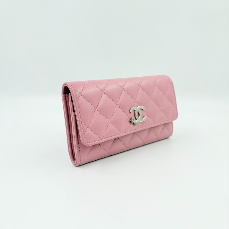 CHANEL - 粉色羊皮銀釦彗星雙C logo下蓋中夾-4