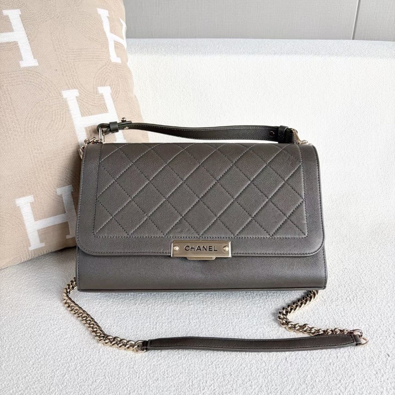 Chanel handle郵差包 灰色 金扣 牛皮29*19*8 98新配件塵袋 保卡-6