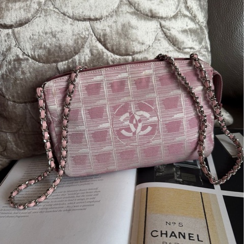 香奈兒 包 化妝包 Vintage Chanel 粉紅格紋 化妝包香奈兒 中古黑色 chanel 化妝包 斜挎包  皮革包 側背包 斜背包 二手 古董包