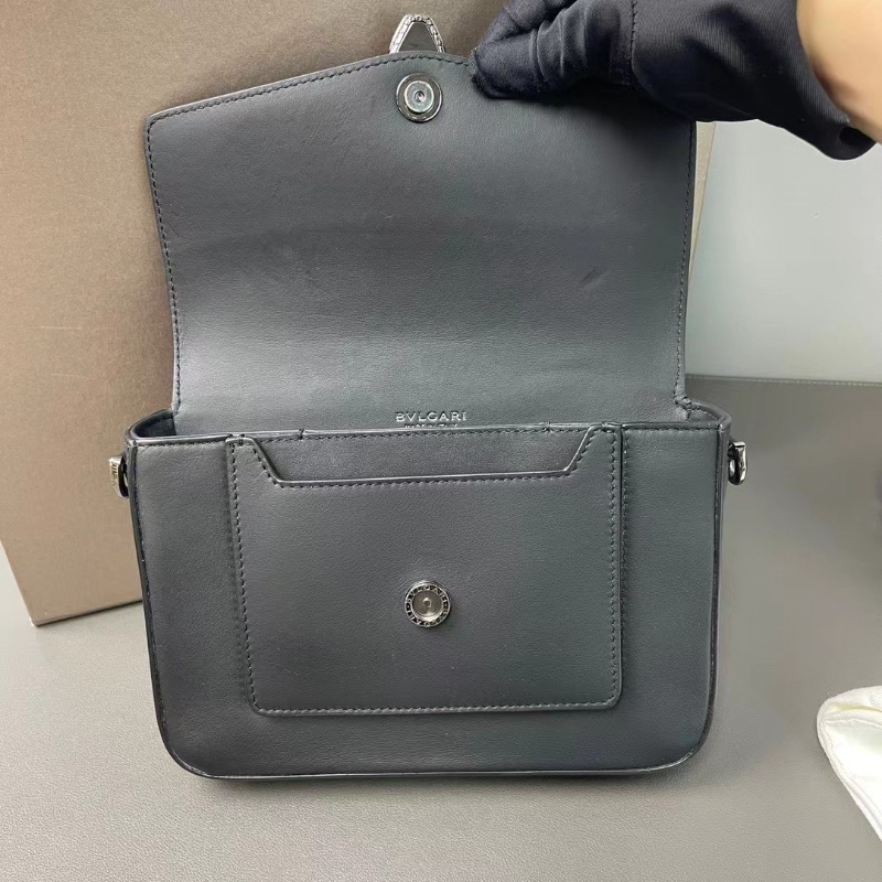 BVLGARI 新款Serpenti Forever 系列So black五金28*13*5  99新配件肩帶 子袋 購證 保卡 塵袋 盒子-2