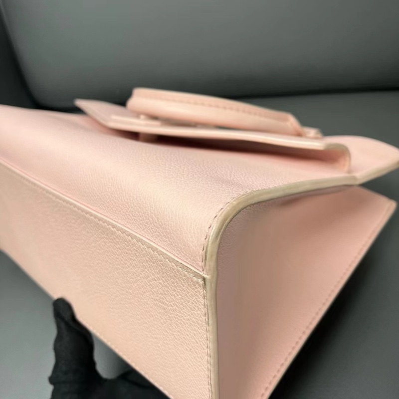 LV LOCKME 粉色牛皮手提包 粉色27*20*12cm 98新配件肩帶 塵袋-5