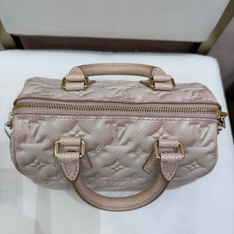 LV sp20日月星辰系粉枕頭包肩背包芯片款  20*14  98新配件鎖鑰匙肩帶 塵袋-2