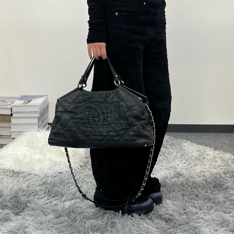 「JL精品代購」香奈兒黑色幻彩牛皮logo2way托特包-2