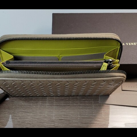 BV_寂靜綠🍀🤎 編織長夾 拉鏈款