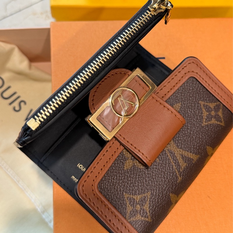 LV 老花經典錢包 三折短夾🖤 超級新!達芙妮-9