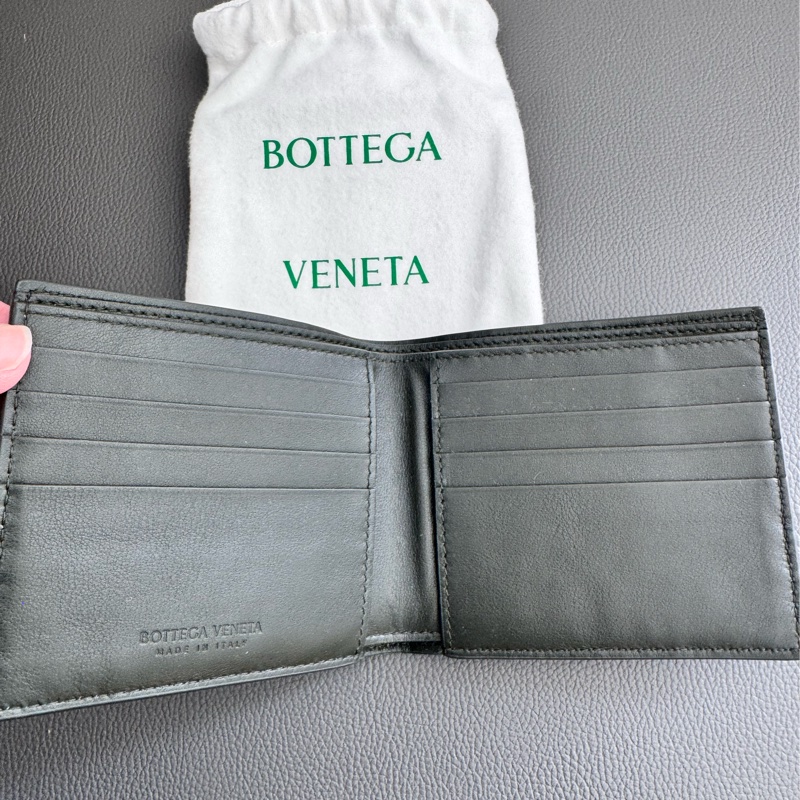BOTTEGA VENETA黑色編織短夾 錢包-1
