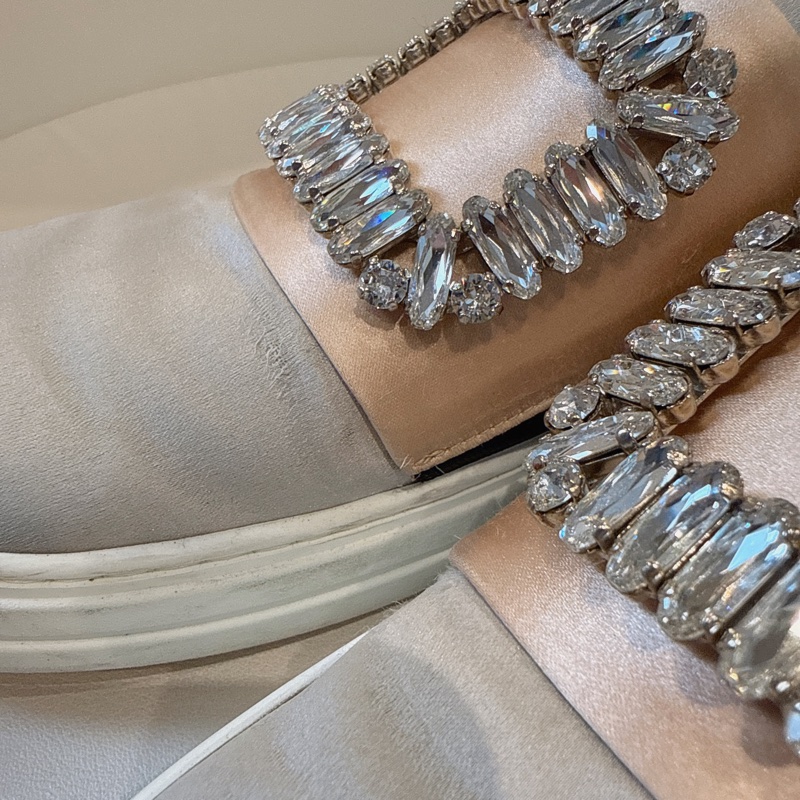 Roger vivier✨RV鑽釦緞面平底鞋休閒鞋 #38.5-9