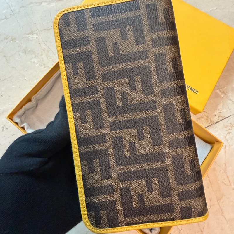 Fandi 老花滾邊長夾 💛誰拿誰可愛-6