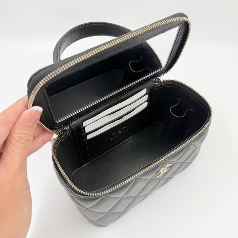 CHANEL - 黑色金釦羊皮菱格手提斜背長盒子-15