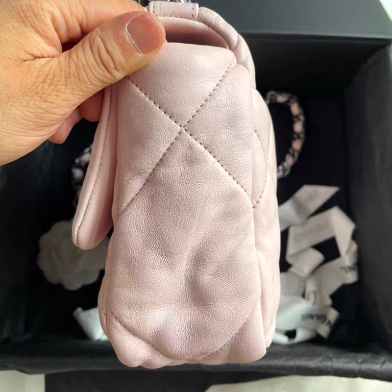 【全新✨ 全網最低價!】Chanel 香奈兒 19bag 櫻花粉色 小號 芯片款(下單前先詢問庫存❗️)-3