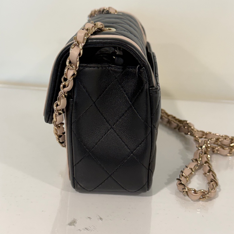 Chanel 粉色滾邊 拼色包 🩷敲可愛-3