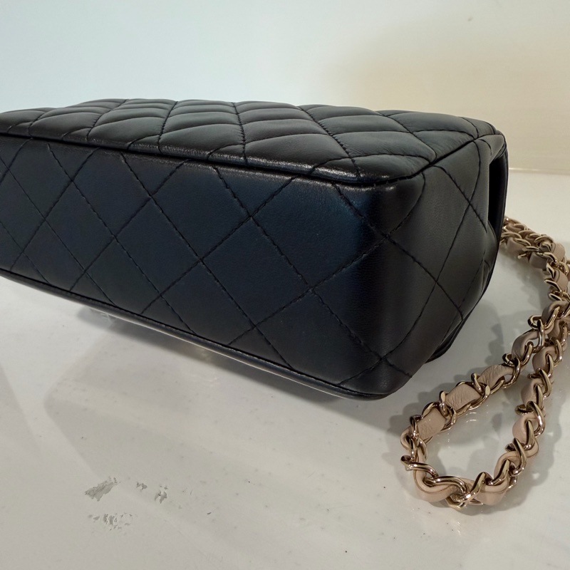 Chanel 粉色滾邊 拼色包 🩷敲可愛-4