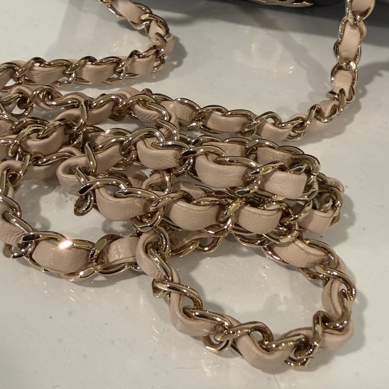 Chanel 粉色滾邊 拼色包 🩷敲可愛-13