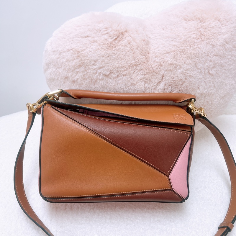 Loewe puzzle 啡拼粉小號幾何包-0