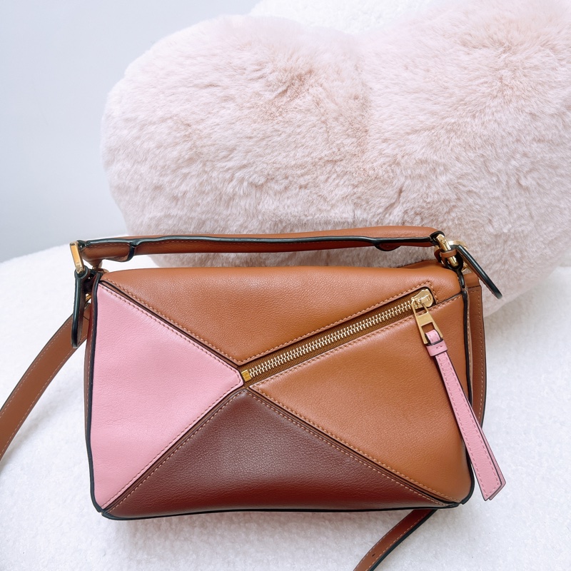 Loewe puzzle 啡拼粉小號幾何包-5