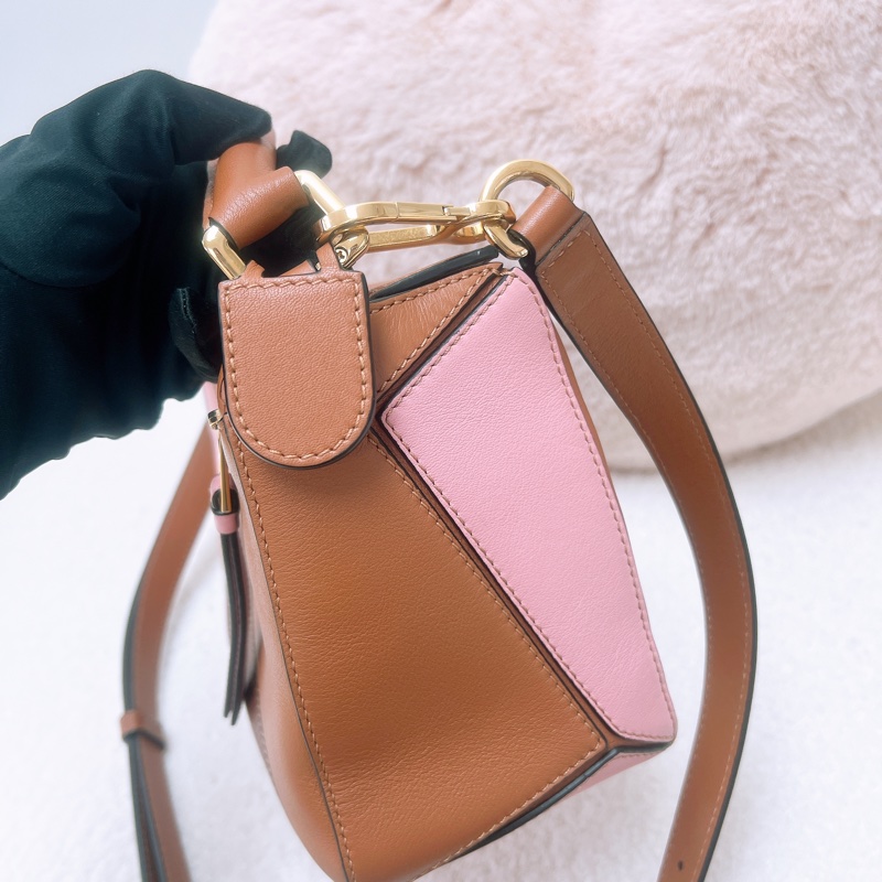 Loewe puzzle 啡拼粉小號幾何包-8