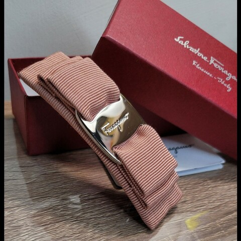 SF 🌸全新 氣質粉 髮夾