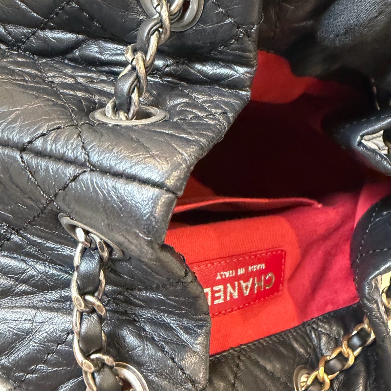 Chanel 黑色皮革後背包 🖤-2
