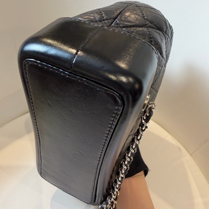 Chanel 黑色皮革後背包 🖤-12