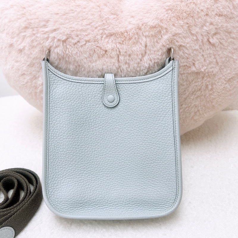 Hermes mini evelyne 聖杯藍銀扣 Z-6