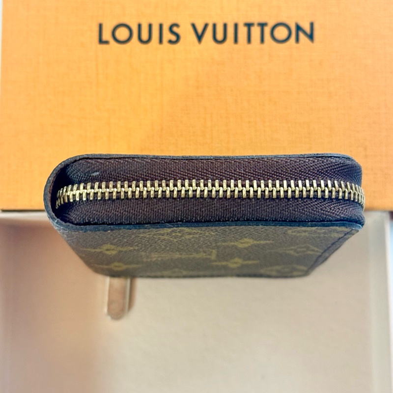 ✔️LV Louis Vuitton 路易威登 Monogram M60067 拉鏈零錢包-14