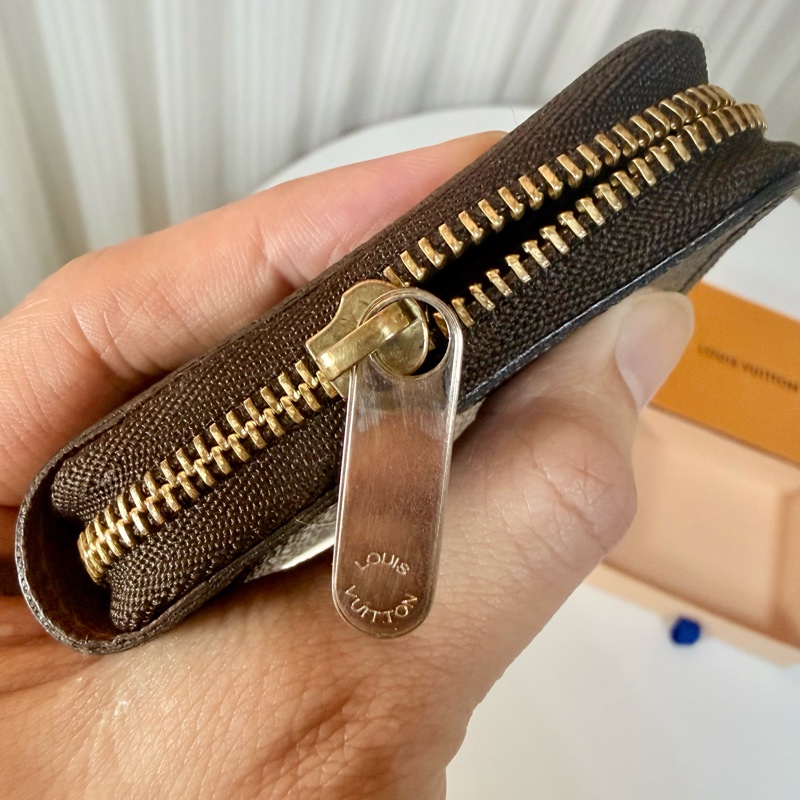✔️LV Louis Vuitton 路易威登 Monogram M60067 拉鏈零錢包-20