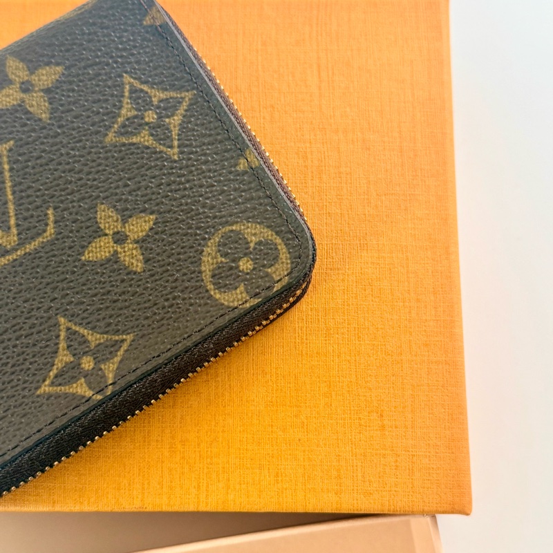 ✔️LV Louis Vuitton 路易威登 Monogram M60067 拉鏈零錢包-34