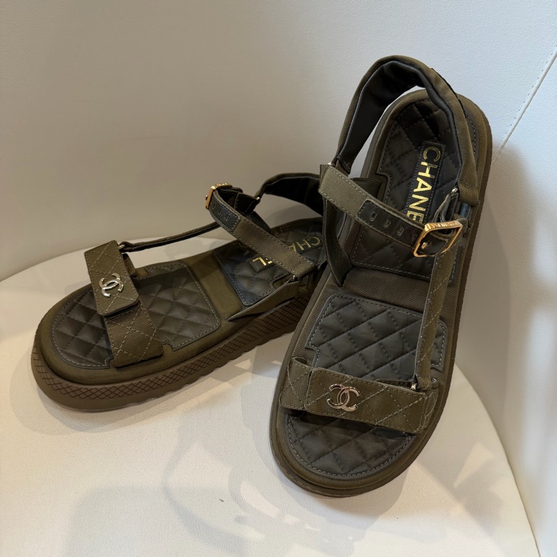 Chanel 橄欖綠 涼鞋 💚超級好看-18