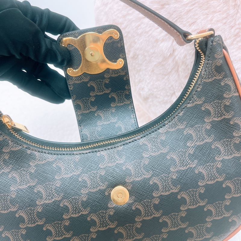 Celine ava 凱旋門老花腋下包-10
