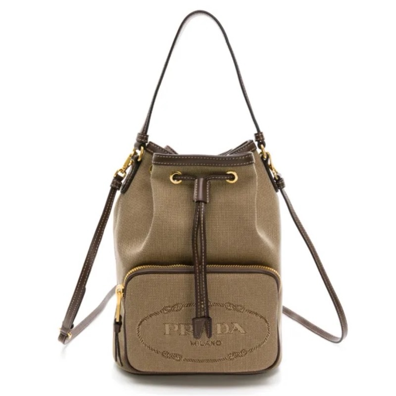 Prada刺繡帆布水桶包-9