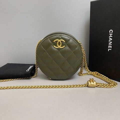 97新❤️Chanel香奈兒 軍綠色全皮菱格金柱圓餅包 芯片