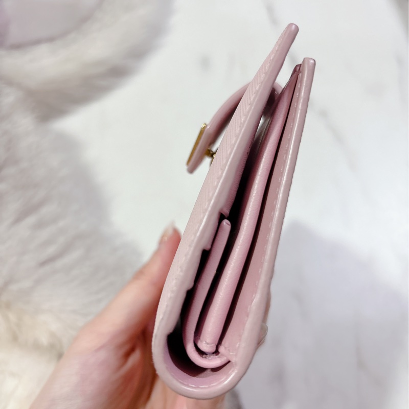 Prada 粉Saffiano皮革短錢包-5