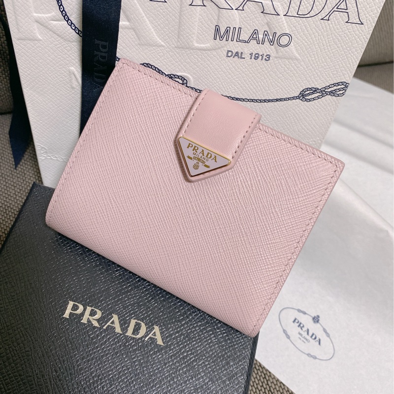 Prada 粉Saffiano皮革短錢包-9