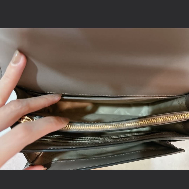 Michael Kors Jade 拚色皮革鏈條 肩背兩用包-12