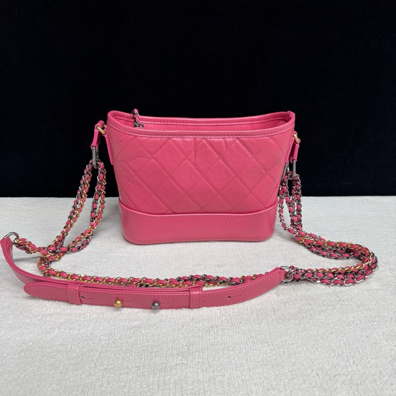 98新❤️Chanel香奈兒 粉色全皮小號流浪鏈條包 鐳射29開，尺寸28*15*8cm。-1