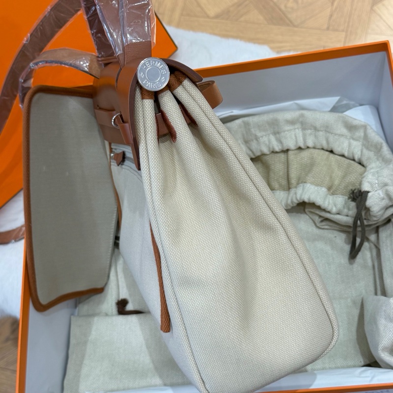 🌈Hermes🧡Herbag 31🧡金棕色拼米色銀扣🌈全新閑置🌟有盒🌟herbag31🌟herbag🌟愛馬仕🌟-2