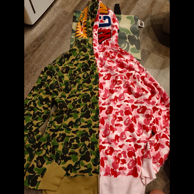 香港bape帶回正版鯊魚拼色外套，絕版商品，帶回來小孩太大3XL，原價出，拉鍊可以全拉開-5