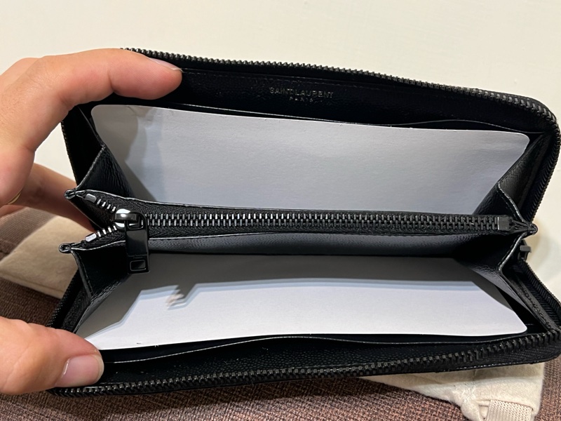 YSL So Black Logo山形紋長夾-4