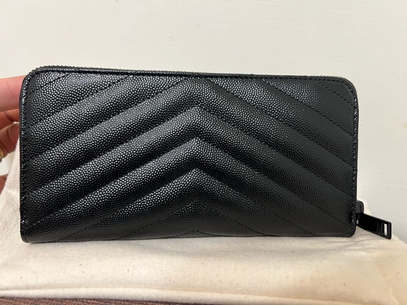 YSL So Black Logo山形紋長夾-9