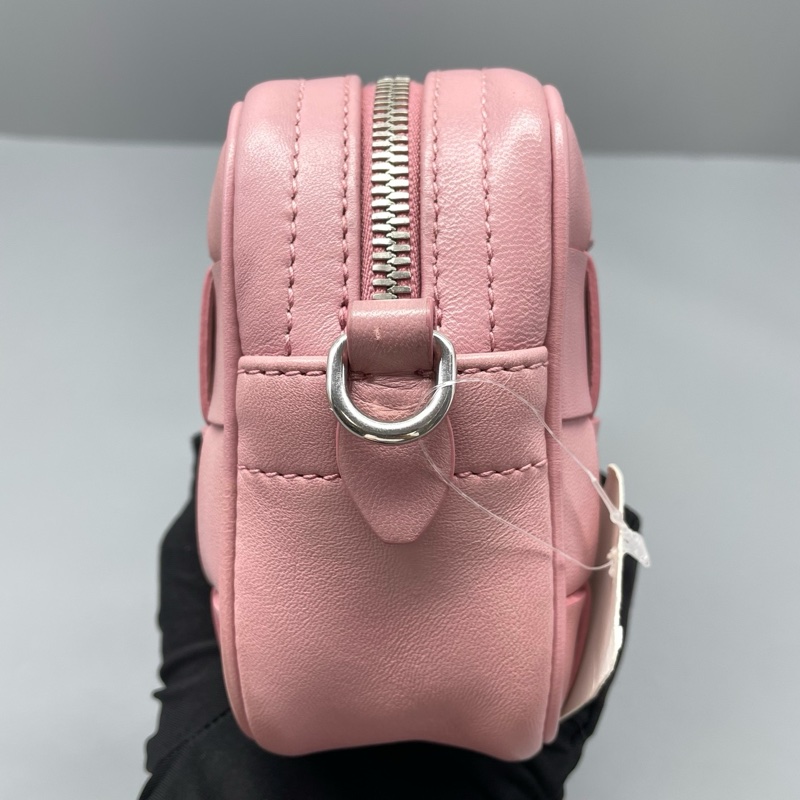 miumiu繆繆編織水晶鏈條包單肩帶粉色/22*11*5cm附件:雙帶-9