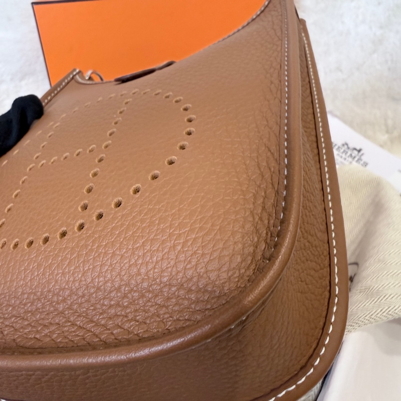 HERMES✨ mini Evelyne 16 金棕金釦小包 W刻 2025購證-16