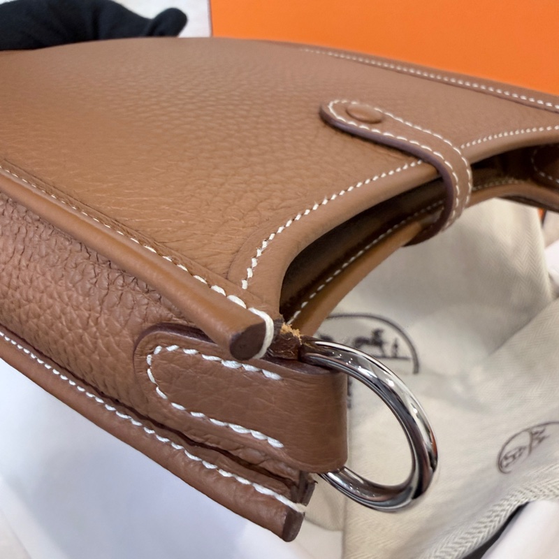 HERMES✨ mini Evelyne 16 金棕金釦小包 W刻 2025購證-25