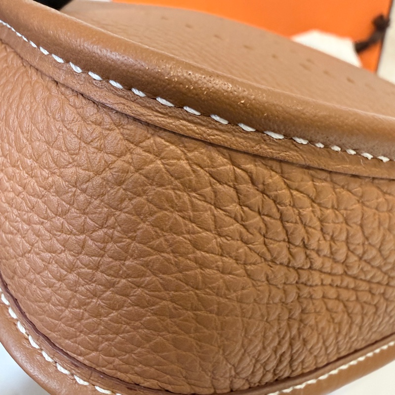 HERMES✨ mini Evelyne 16 金棕金釦小包 W刻 2025購證-26