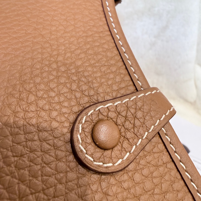 HERMES✨ mini Evelyne 16 金棕金釦小包 W刻 2025購證-28