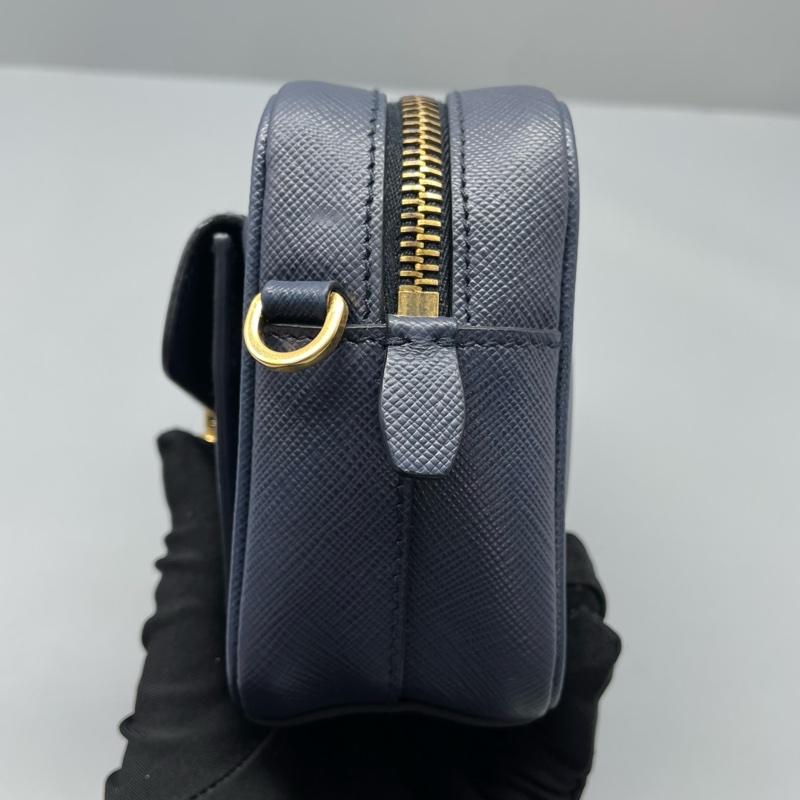 prada普拉達相機小方包藍色17*11*6cm/男女適用 無附件-6