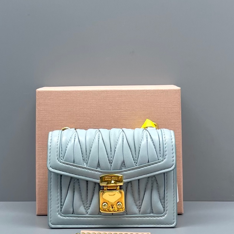 miumiu繆繆藍色鏈條零錢包/11*8*3.5cm/.無附件-0